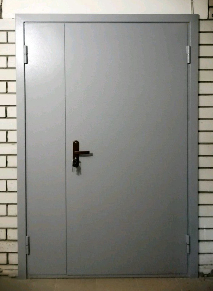 Тамбурная дверь эконом класс ЛД-426 металлическая